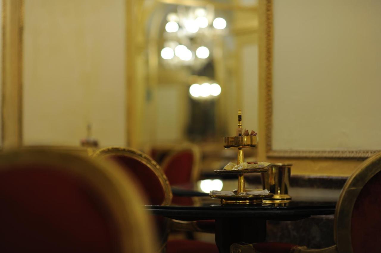 Hotel Des Epoques Rome Bagian luar foto