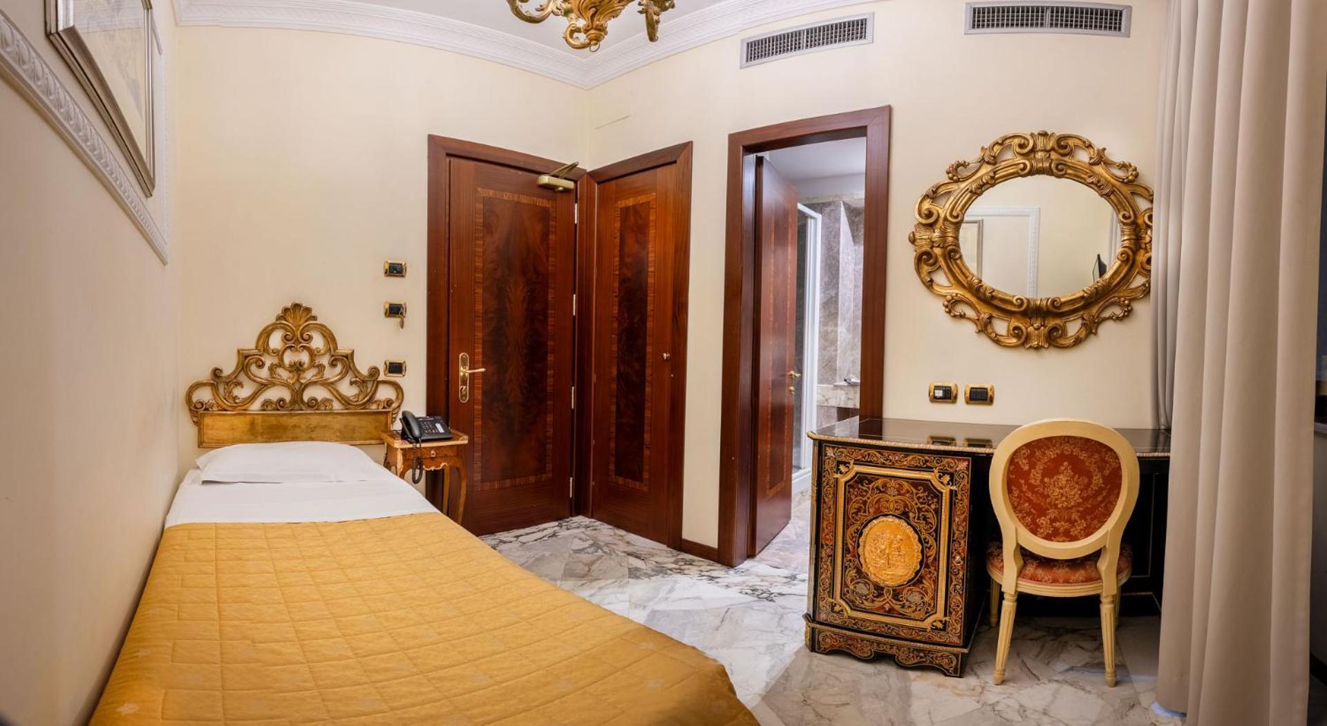 Hotel Des Epoques Rome Bagian luar foto