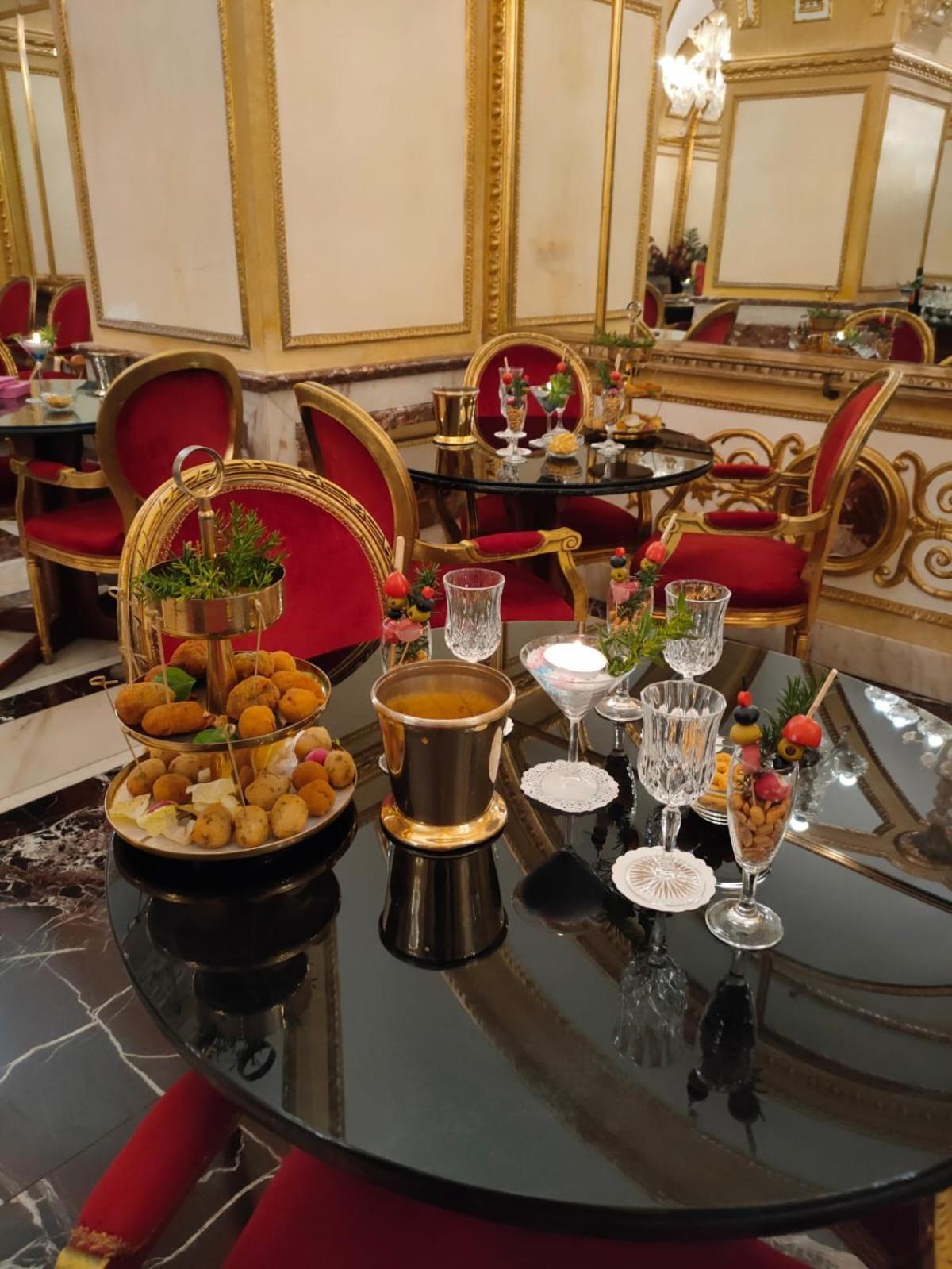 Hotel Des Epoques Rome Bagian luar foto